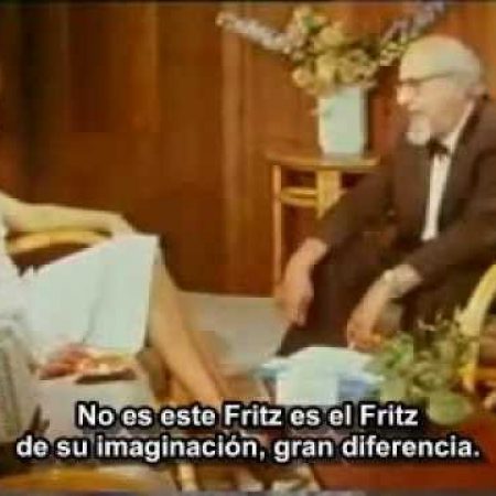 Una Sesion de Psicoterapia Gestalt con Fritz Perls Parte 1